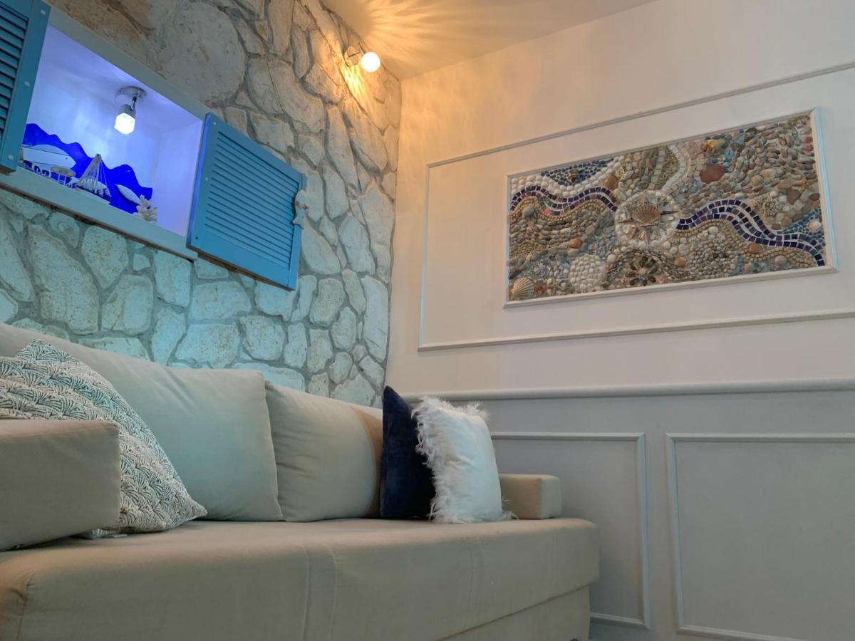 By The Sea Apartment Kastela Luaran gambar