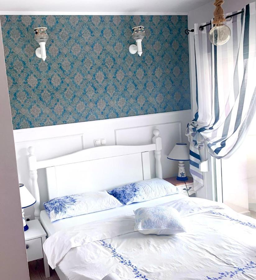 By The Sea Apartment Kastela Luaran gambar