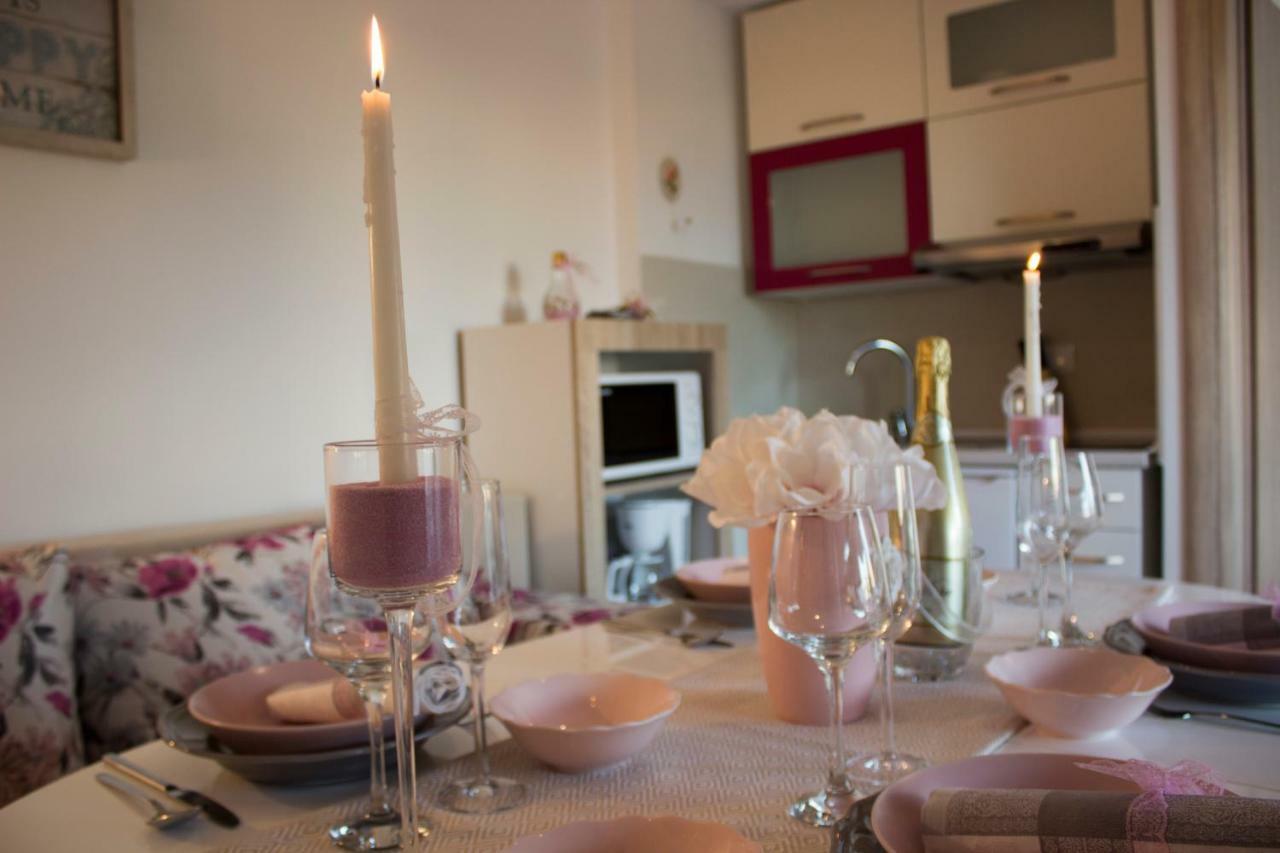 By The Sea Apartment Kastela Luaran gambar